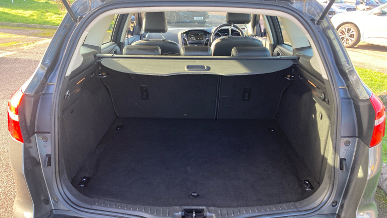 Ford Focus 1.5 EcoBoost 182 Titanium X 5dr Auto Petrol Estate